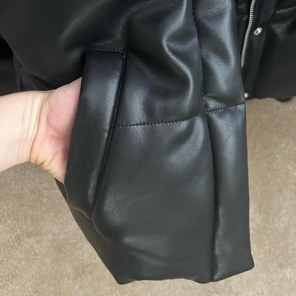 A&F Vegan Leather Mini Puffer, XS - Picture 13 of 13